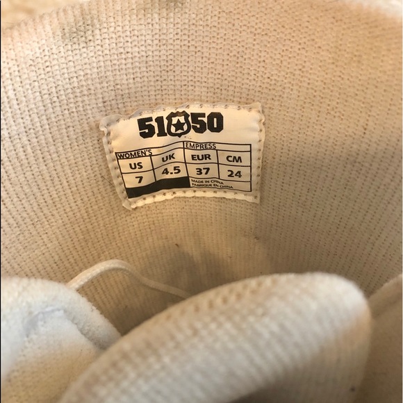 Women’s 5150 Snowboarding Boots - Picture 4 of 5